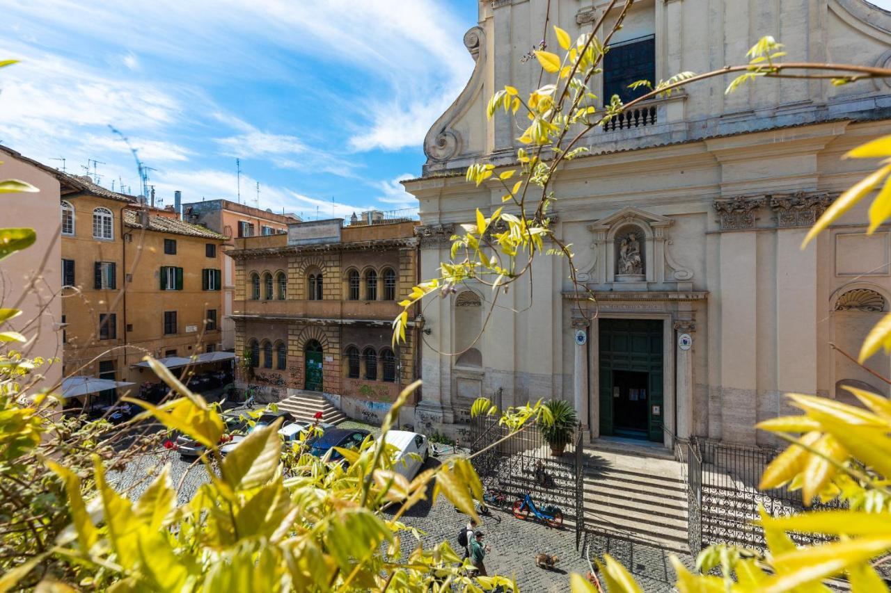 Navona Open Space Aparthotel 4*