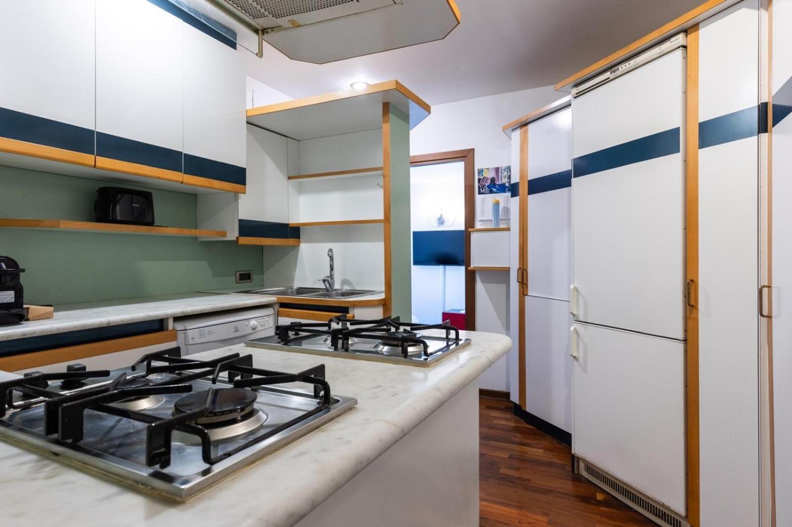 Navona Open Space Aparthotel 4*