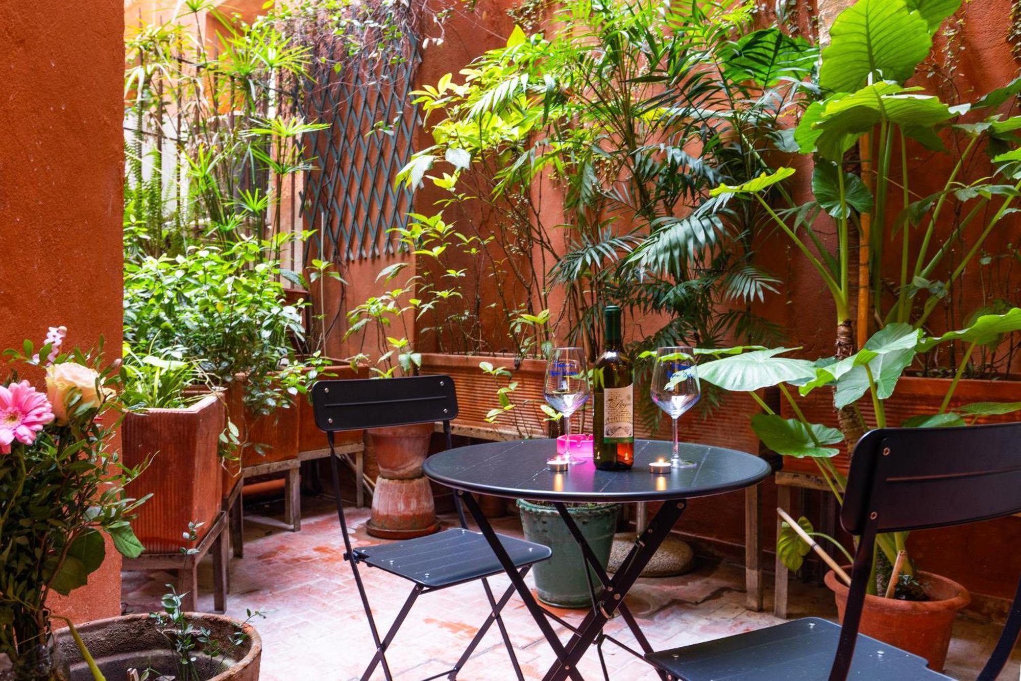 Navona Open Space