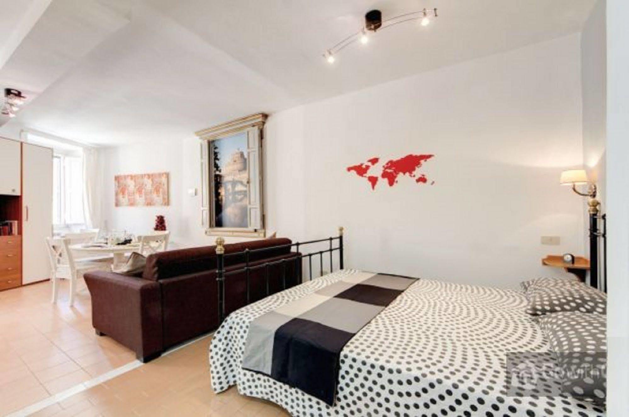 Navona Open Space Aparthotel Roma
